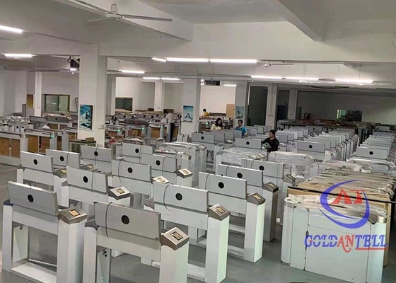 محطة التعرف على الوجه التلقائي لبوابة الباب الدوار RFID لمبنى المكاتب