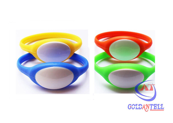 125 كيلو هرتز 13.56 ميجا هرتز Rfid معصمه سوار سيليكون NFC TAG ماء ذكي RFID