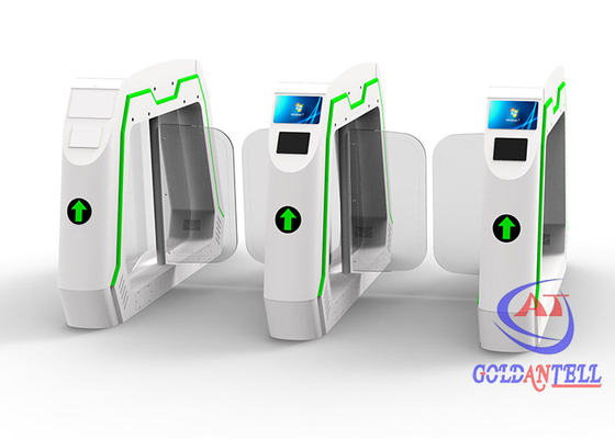 المطار الدوار مترو الانفاق مع التعرف على الوجه شاشة LCD محطة الكمبيوتر الشخصي